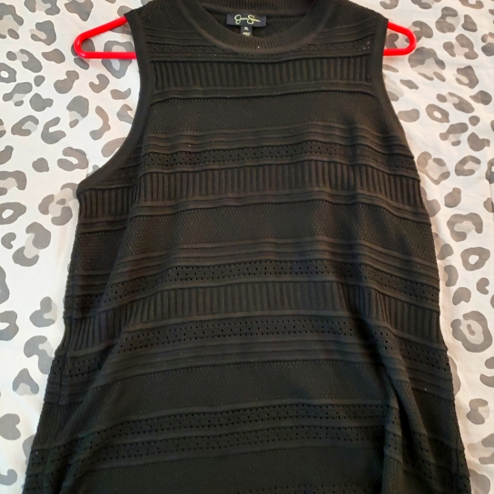 Jessica Simpson crochet tank top